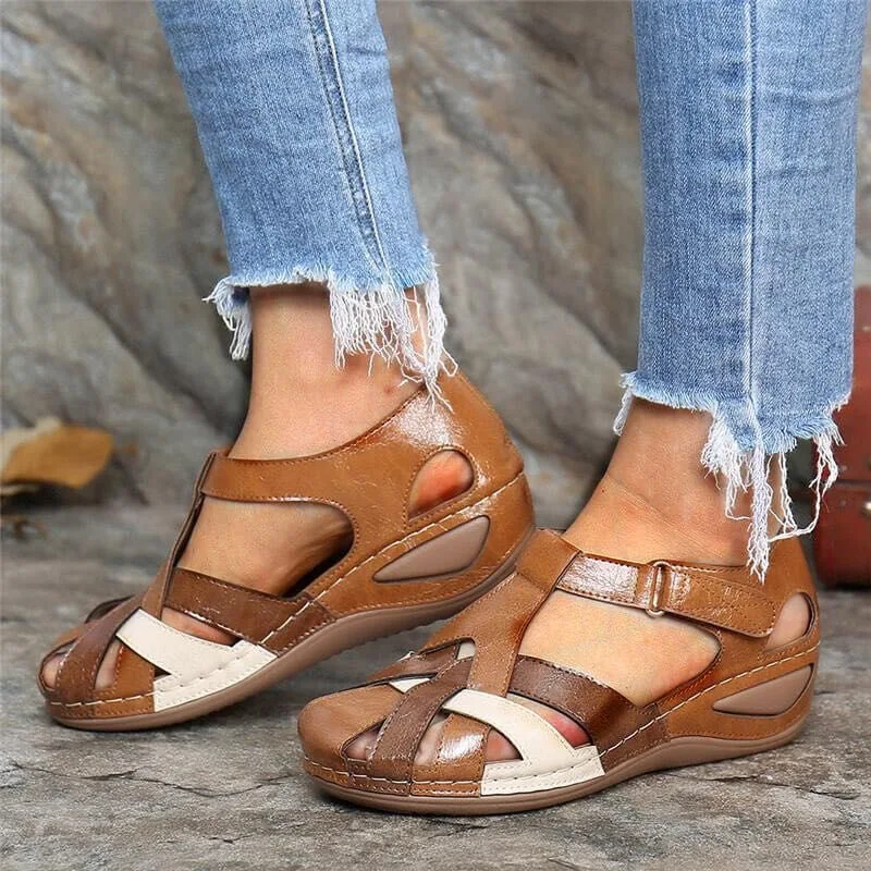 wide feet sandals