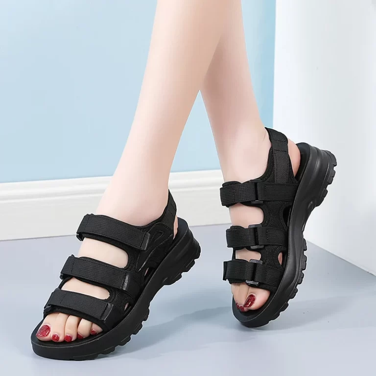 Step into Style: The Trendy Sandals 2024