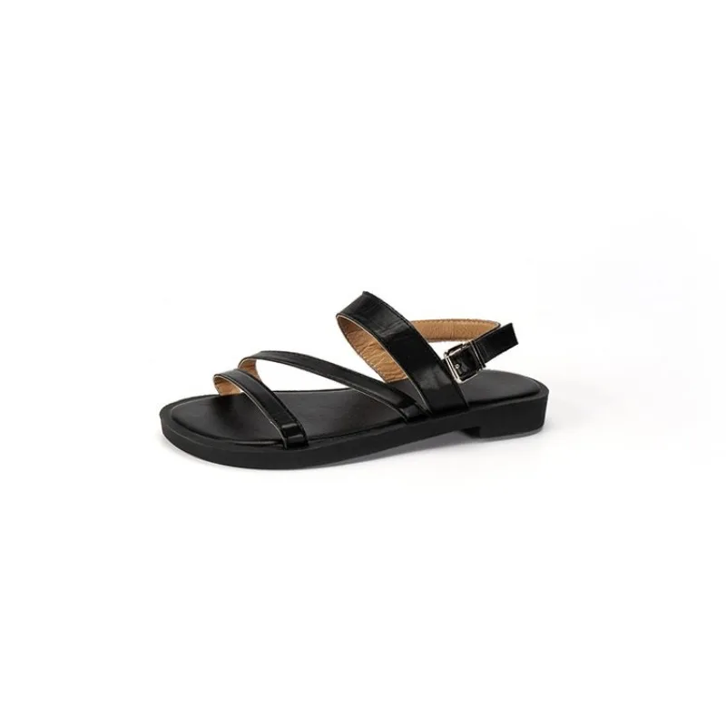 black sandals flat